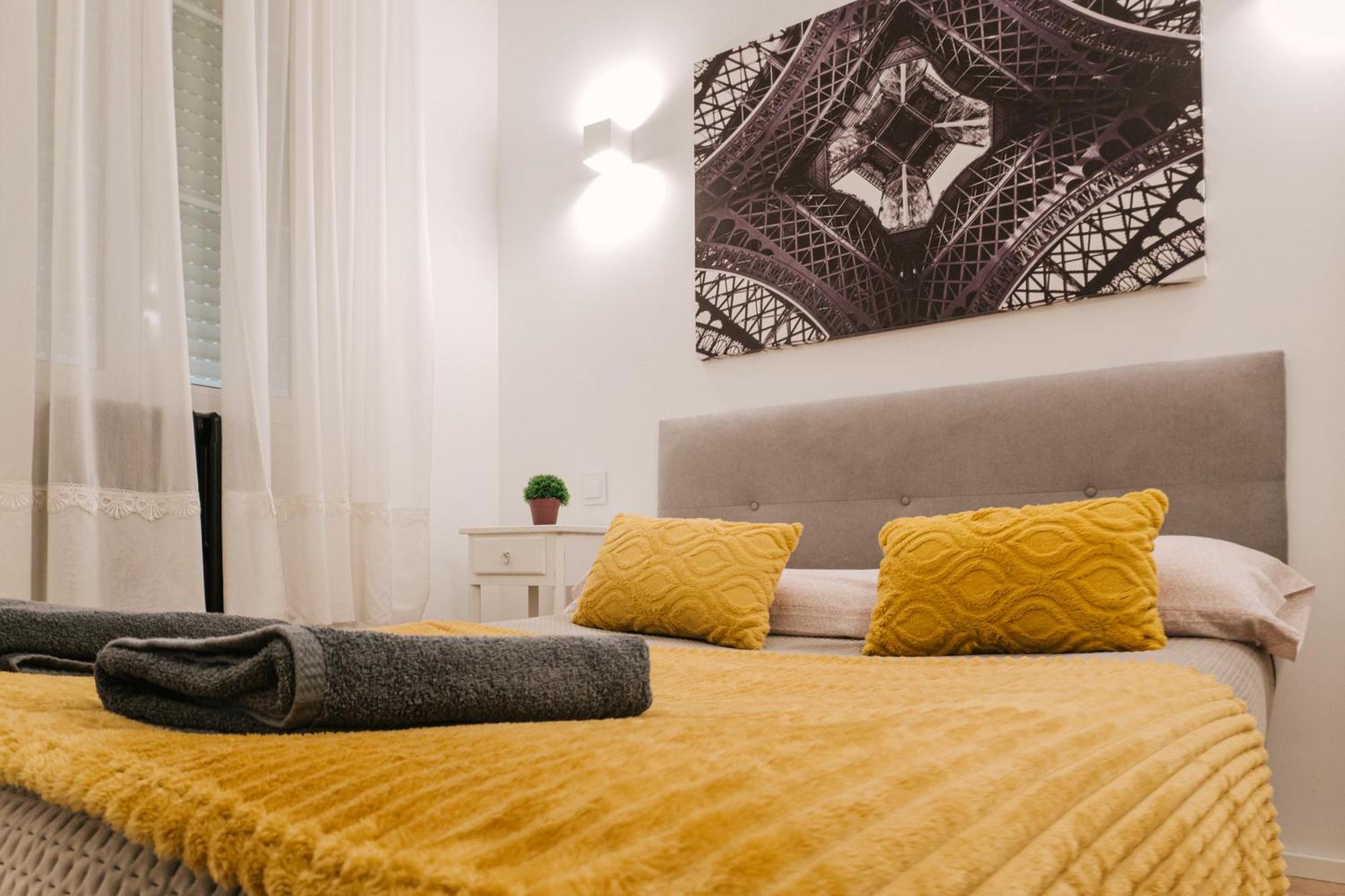 Lujoso Y Amplio Apartamento Con Parking Incluido León Exterior foto
