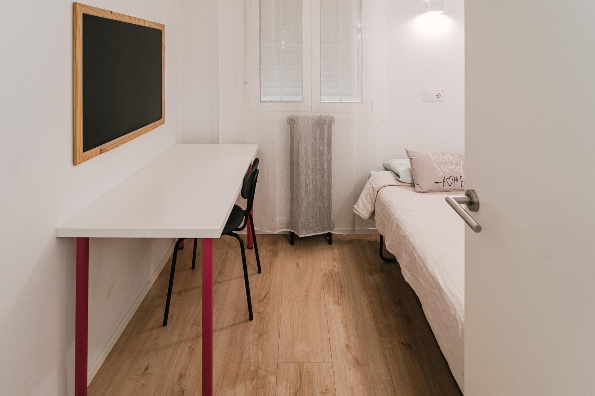 Lujoso Y Amplio Apartamento Con Parking Incluido León Exterior foto